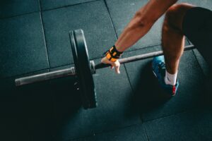 man doing crossfit workout